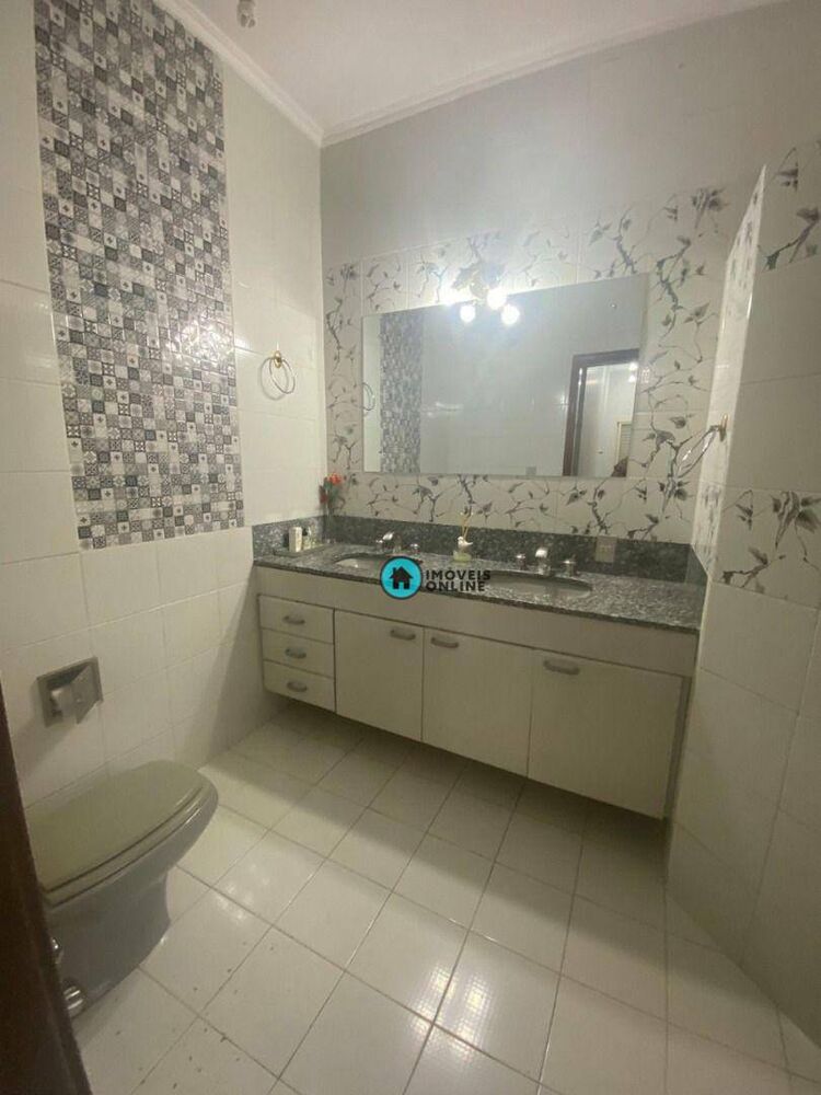 Casa, 3 quartos, 240 m² - Foto 4