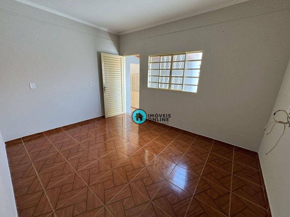 Casa, 3 quartos, 147 m² - Foto 2