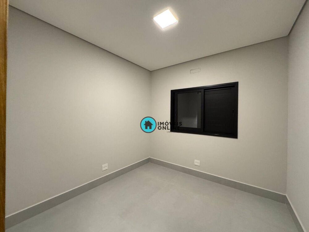 Casa, 3 quartos, 205 m² - Foto 4