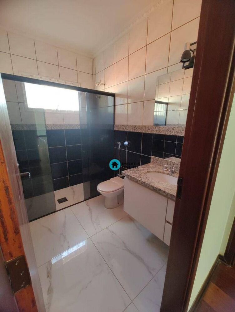 Casa, 3 quartos, 354 m² - Foto 12