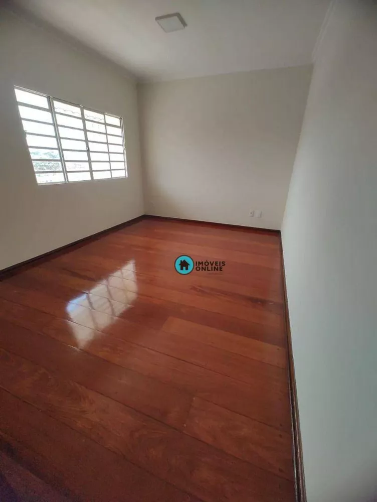 Casa, 3 quartos, 354 m² - Foto 4