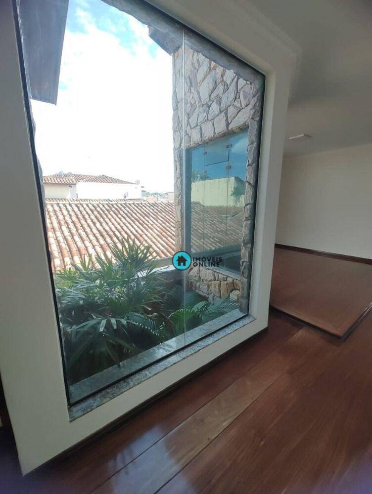 Casa, 3 quartos, 354 m² - Foto 18