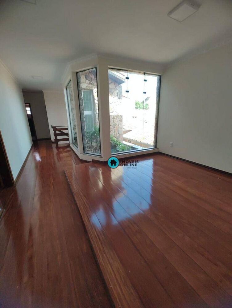Casa, 3 quartos, 354 m² - Foto 22