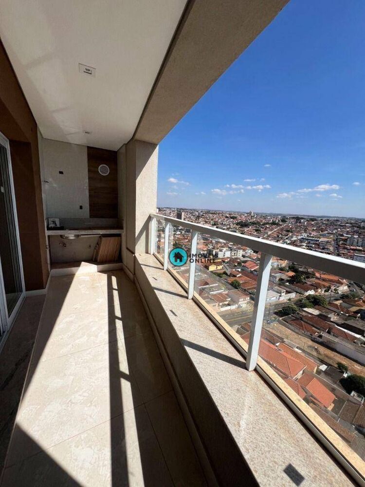 Apartamento, 3 quartos, 156 m² - Foto 3