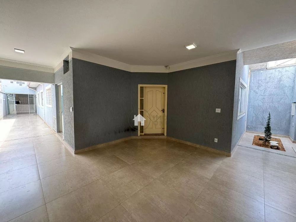 Casa, 3 quartos, 200 m² - Foto 9