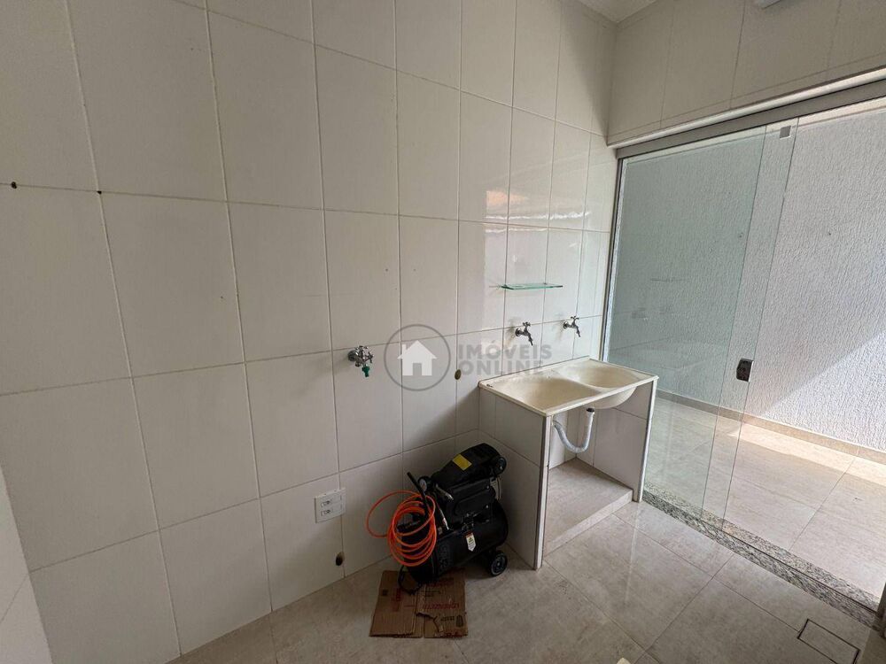 Casa, 3 quartos, 200 m² - Foto 3