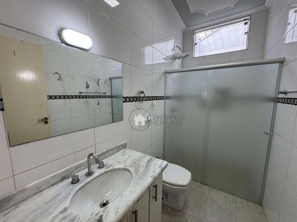 Casa, 3 quartos, 200 m² - Foto 15