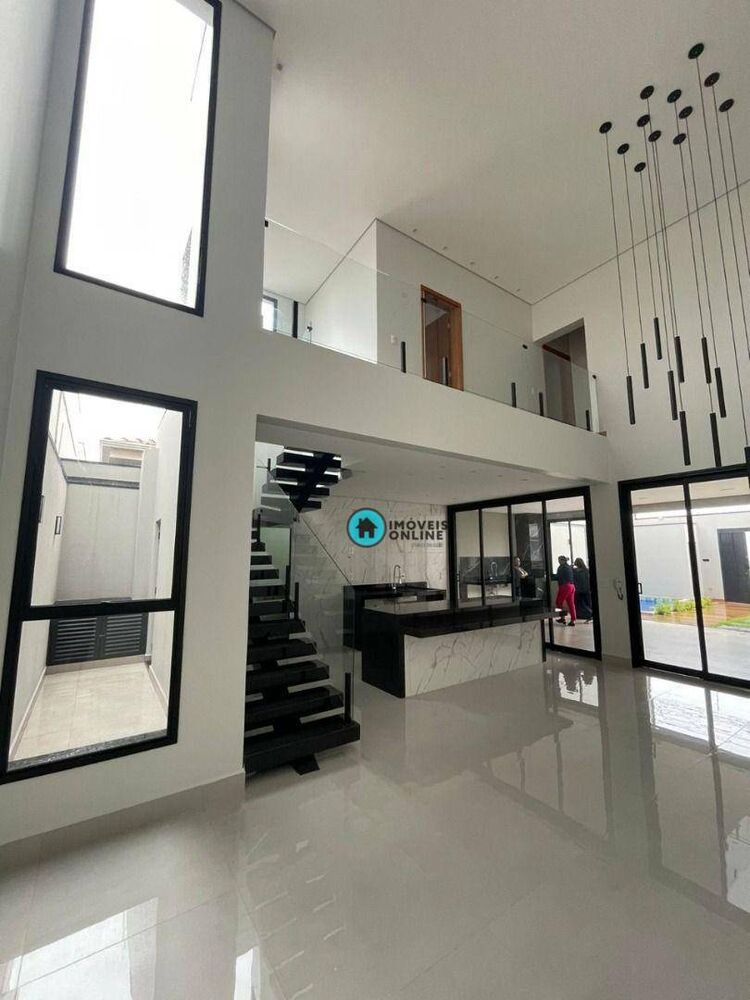 Casa à venda com 3 quartos, 175m² - Foto 4