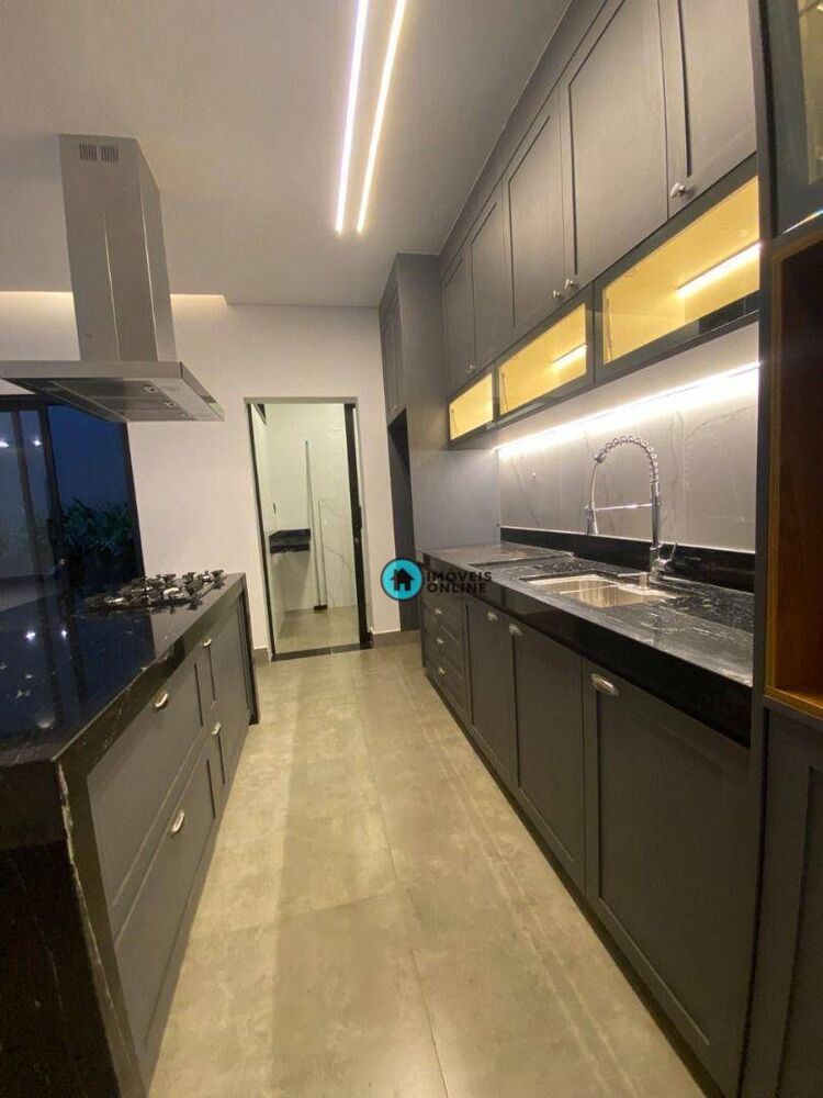 Casa, 3 quartos, 175 m² - Foto 3