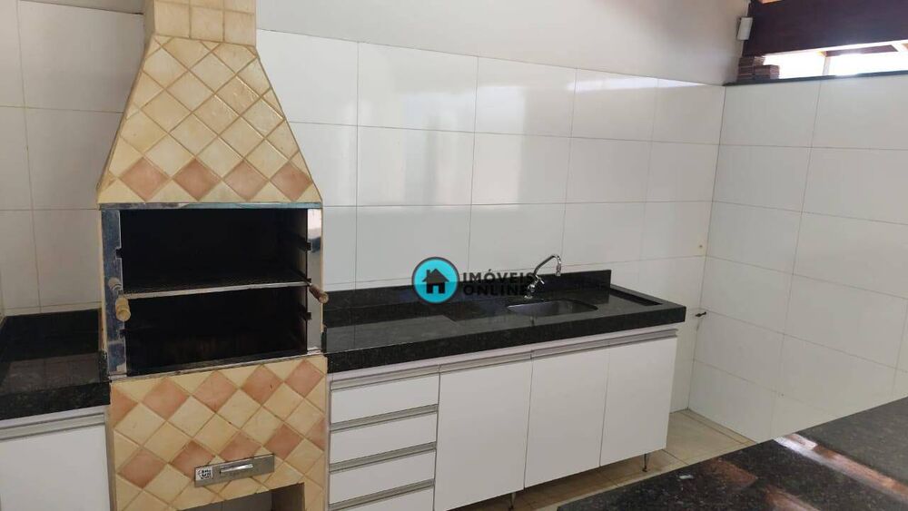 Casa, 4 quartos, 240 m² - Foto 16