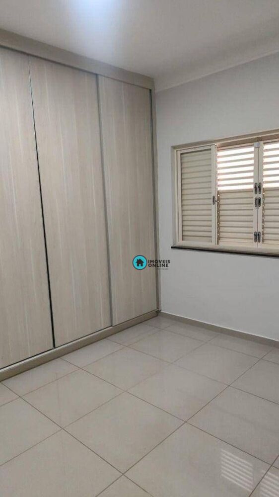 Casa, 4 quartos, 240 m² - Foto 9