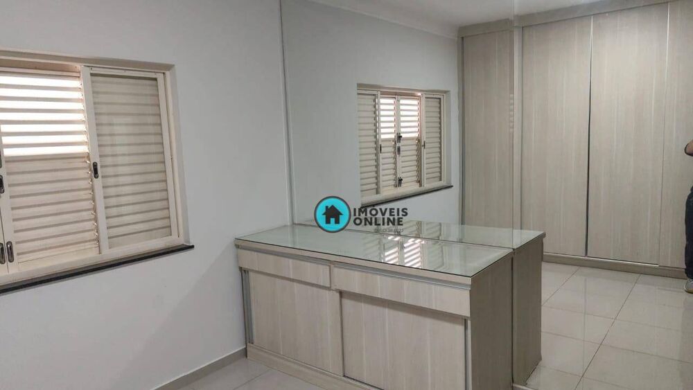 Casa, 4 quartos, 240 m² - Foto 7