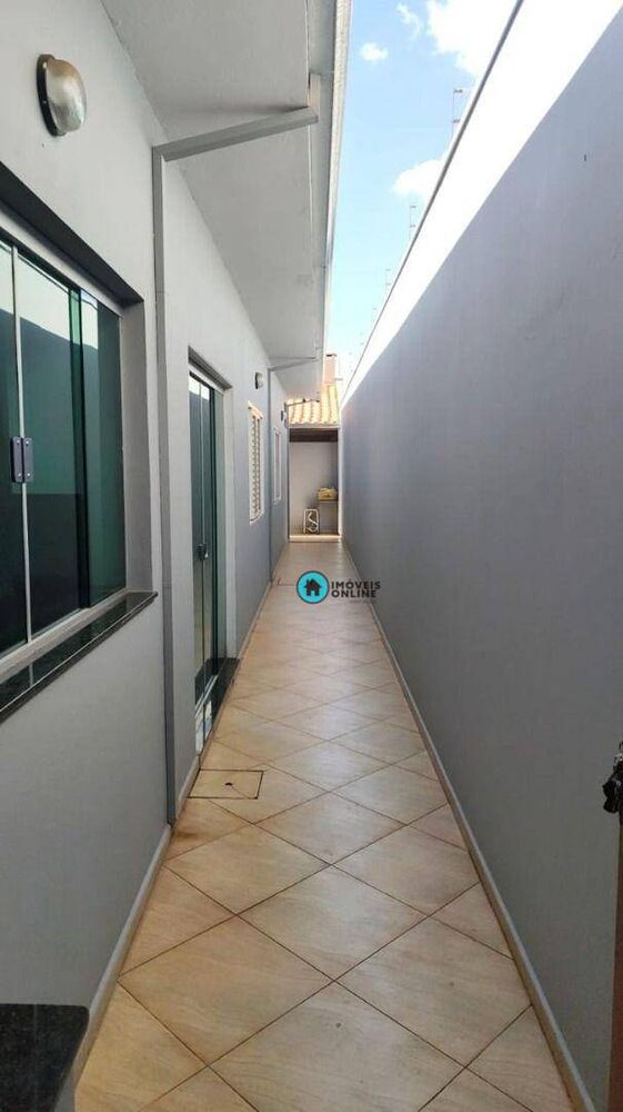 Casa, 4 quartos, 240 m² - Foto 19