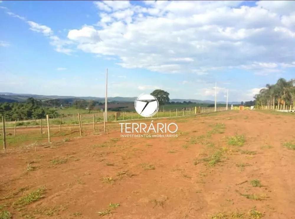 Loteamento e Condomínio, 1500 m² - Foto 1