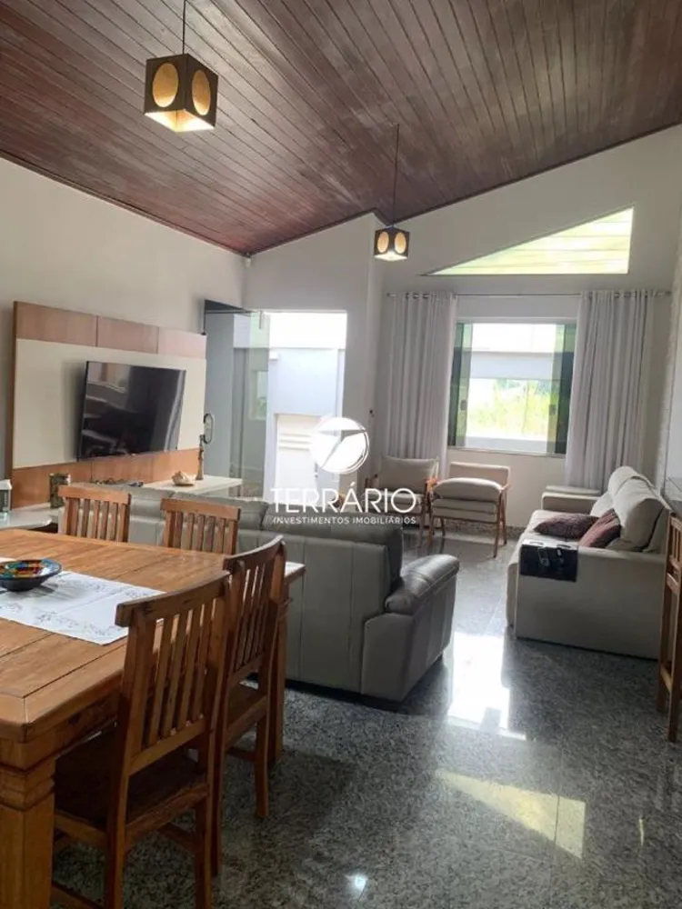 Casa, 3 quartos, 129 m² - Foto 1