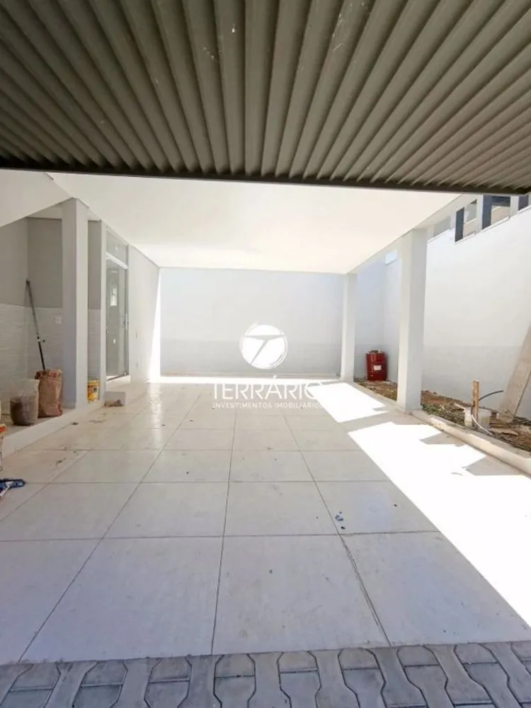 Casa, 3 quartos, 200 m² - Foto 1