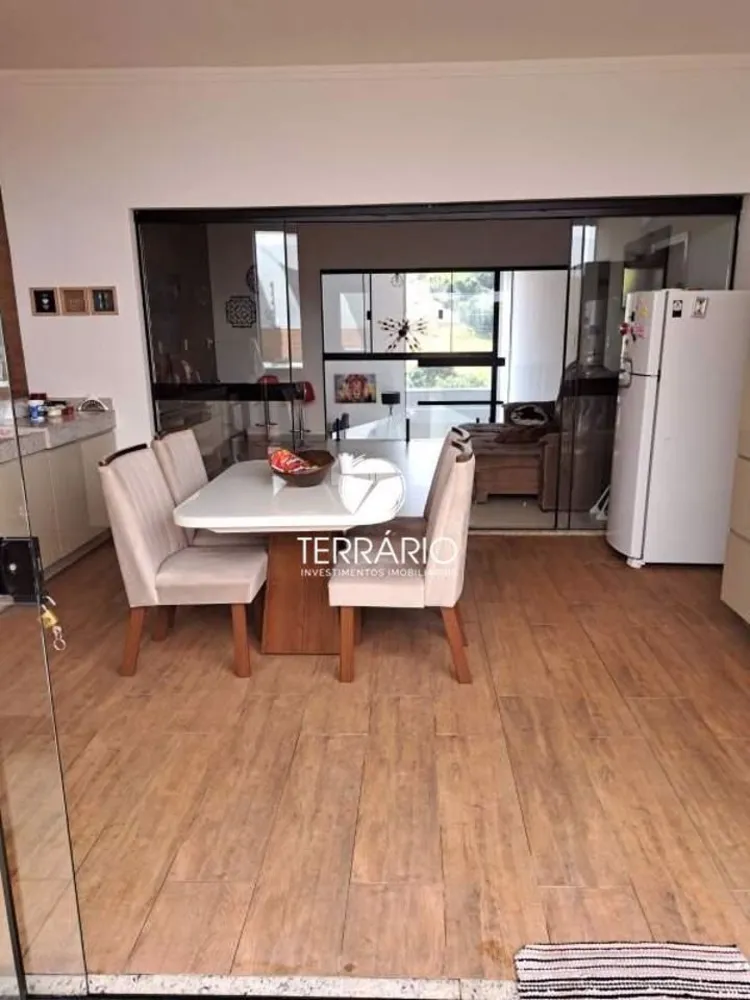 Casa, 3 quartos, 220 m² - Foto 1