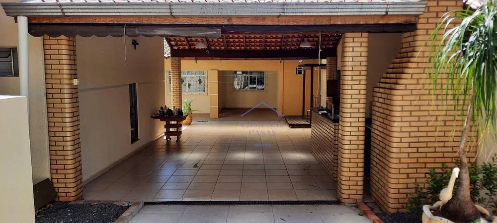 Casa, 4 quartos, 286 m² - Foto 3