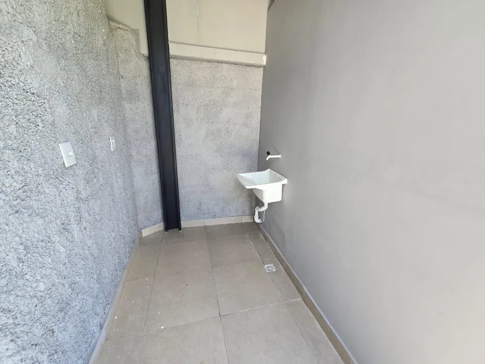Casa, 2 quartos, 200 m² - Foto 1
