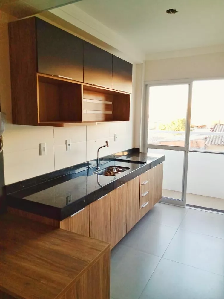 Apartamento à venda com 2 quartos, 49m² - Foto 3