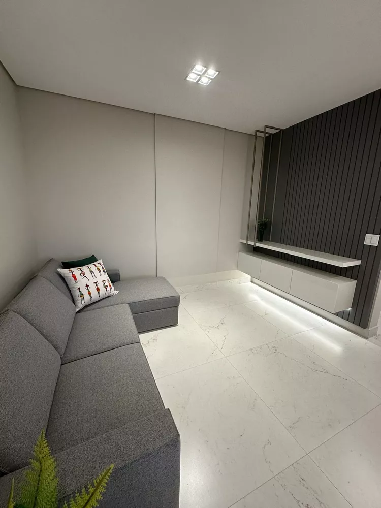 Apartamento à venda com 3 quartos, 103m² - Foto 2