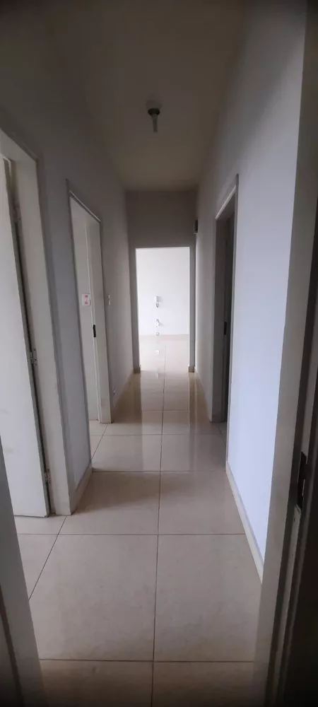 Apartamento à venda com 3 quartos, 132m² - Foto 3