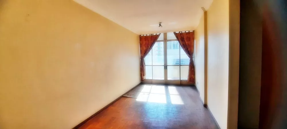 Apartamento à venda com 3 quartos, 126m² - Foto 1