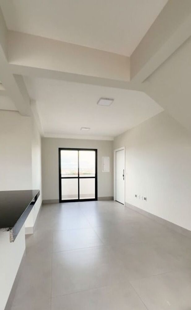 Apartamento à venda com 3 quartos, 95m² - Foto 9
