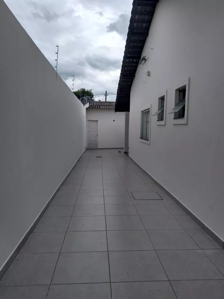 Casa à venda com 3 quartos, 159m² - Foto 8