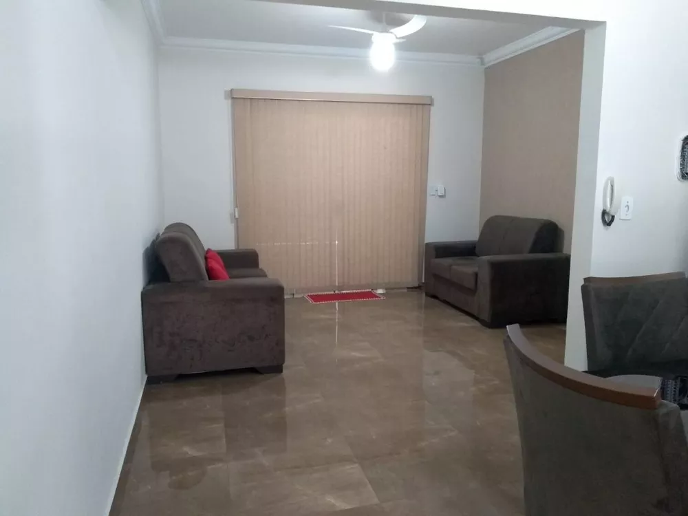 Casa à venda com 3 quartos, 159m² - Foto 3