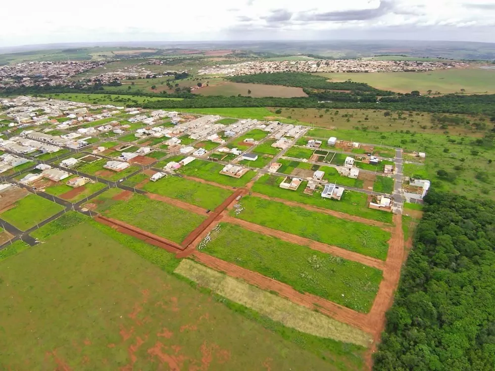 Terreno à venda, 200m² - Foto 2