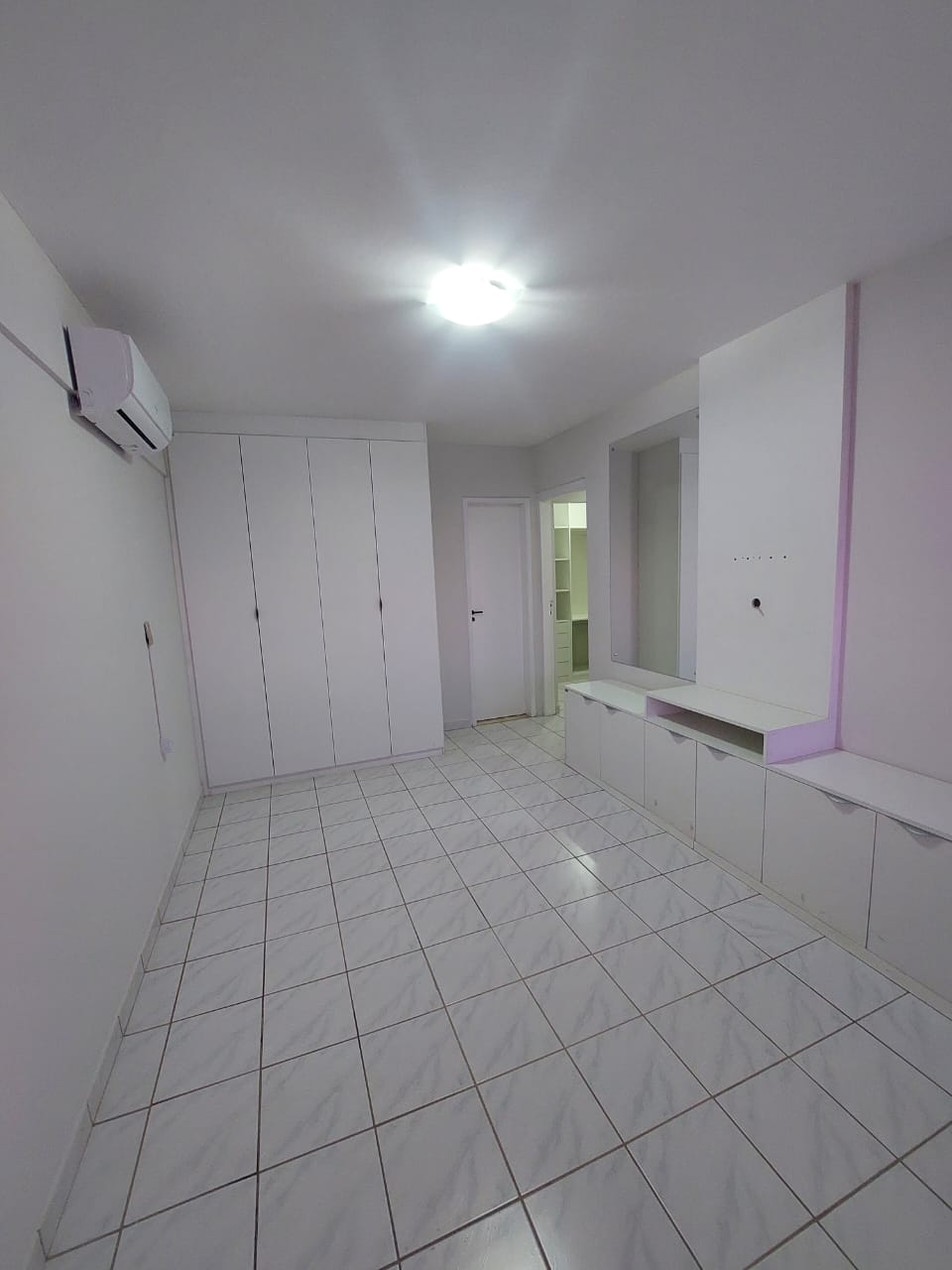 Apartamento para alugar com 4 quartos, 102m² - Foto 15