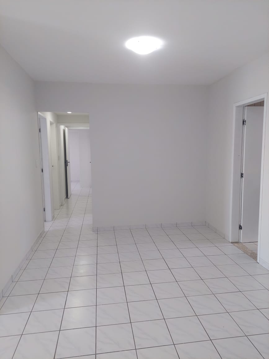 Apartamento para alugar com 4 quartos, 102m² - Foto 13