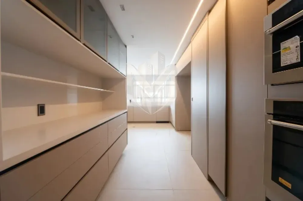 Cobertura, 3 quartos, 748 m² - Foto 1