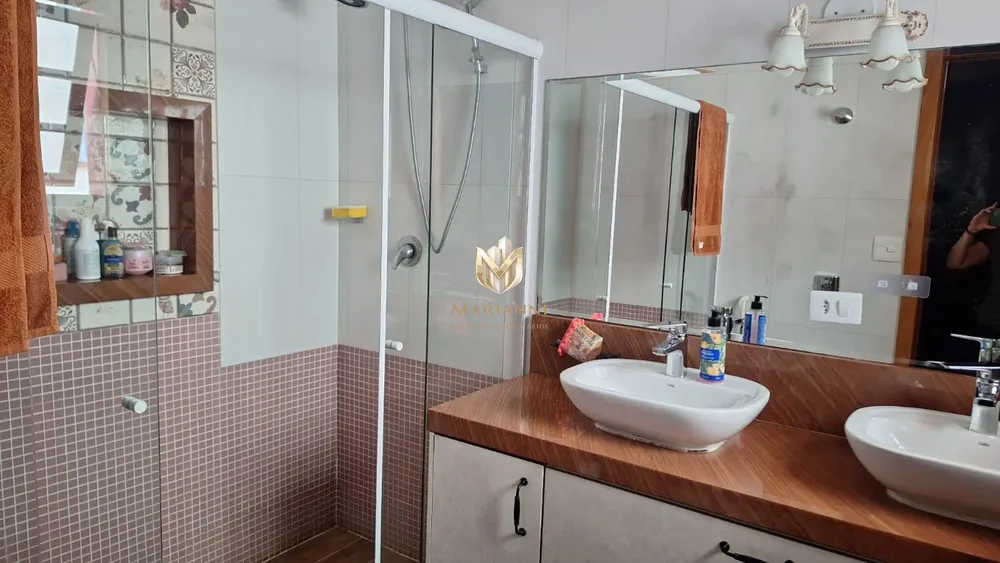 Casa, 3 quartos, 250 m² - Foto 5
