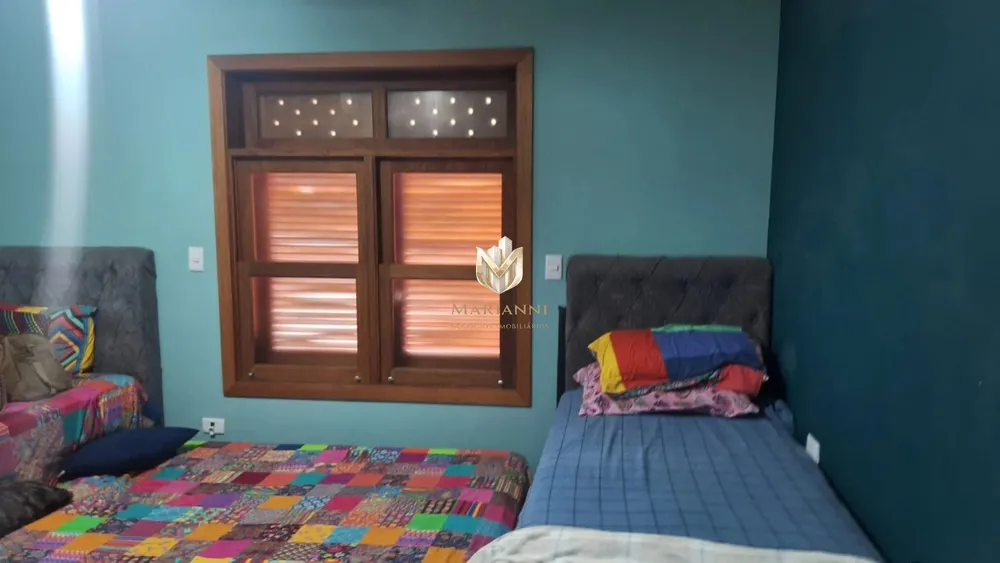 Casa, 3 quartos, 250 m² - Foto 12
