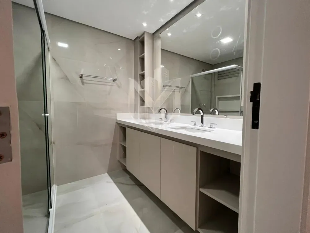Apartamento, 3 quartos, 190 m² - Foto 11