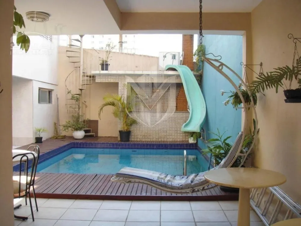 Casa, 4 quartos, 650 m² - Foto 1