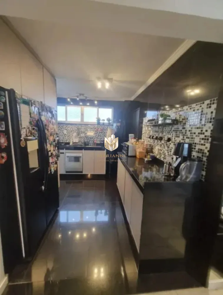 Apartamento, 3 quartos, 140 m² - Foto 10