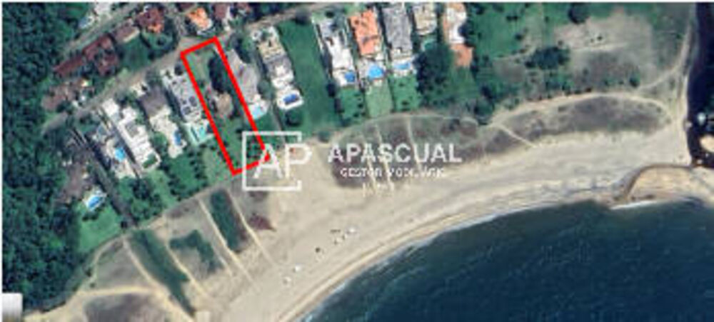 Casa, 3 quartos, 255 m² - Foto 1
