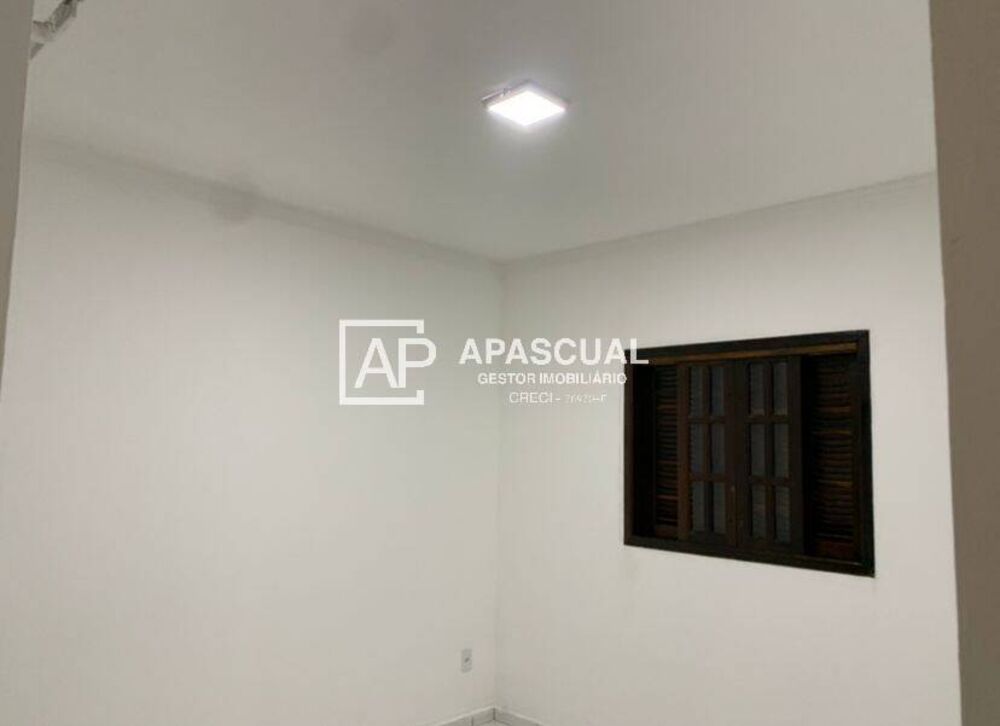 Casa, 3 quartos, 180 m² - Foto 3
