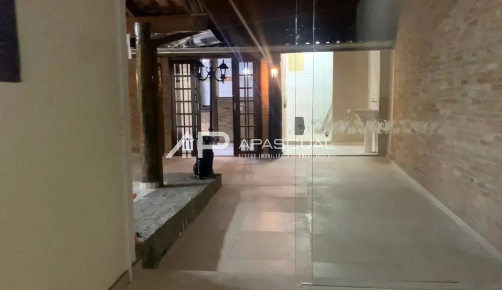 Casa, 3 quartos, 180 m² - Foto 2