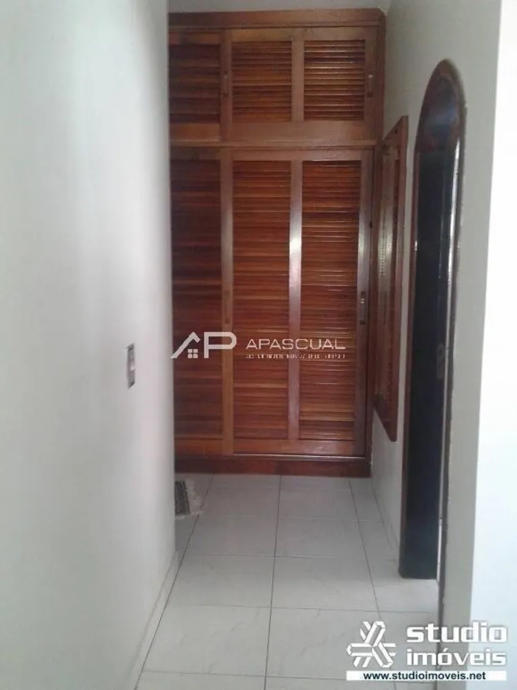Casa, 7 quartos, 650 m² - Foto 5