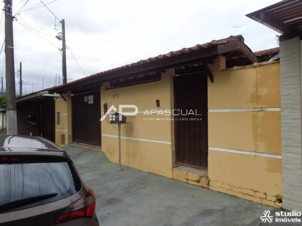 Casa, 3 quartos, 140 m² - Foto 2