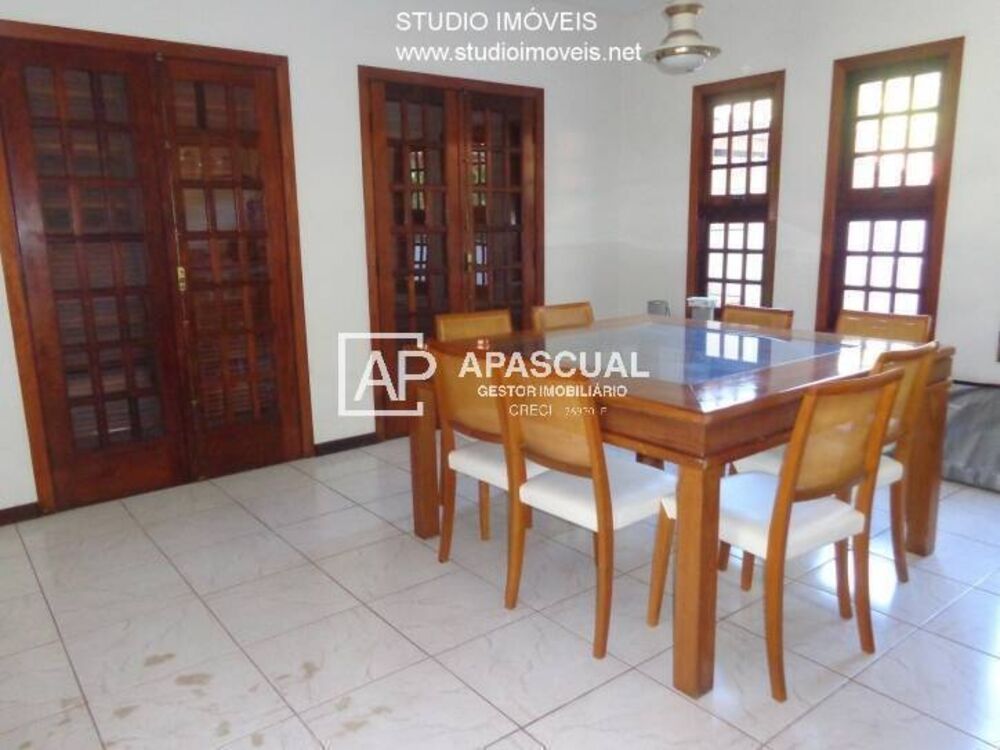 Sobrado, 4 quartos, 300 m² - Foto 1