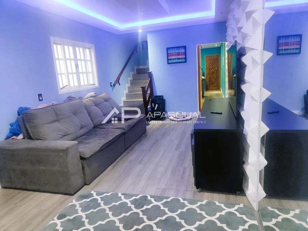 Casa, 3 quartos, 129 m² - Foto 1