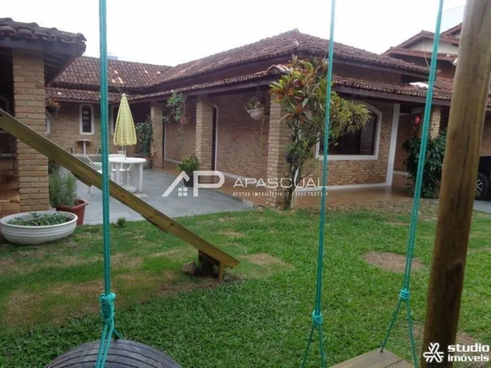 Casa, 4 quartos, 300 m² - Foto 11