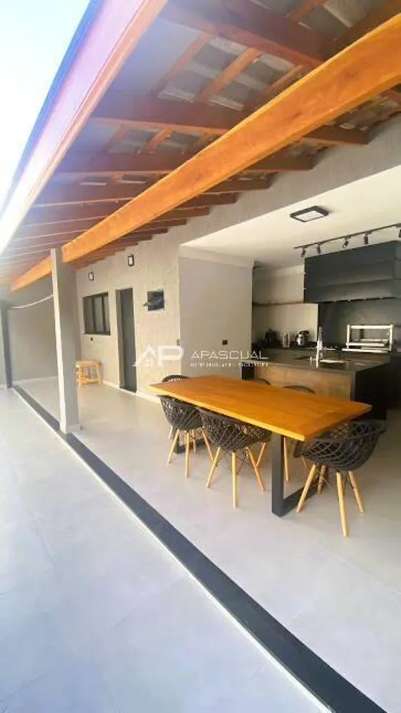 Casa, 3 quartos, 210 m² - Foto 15