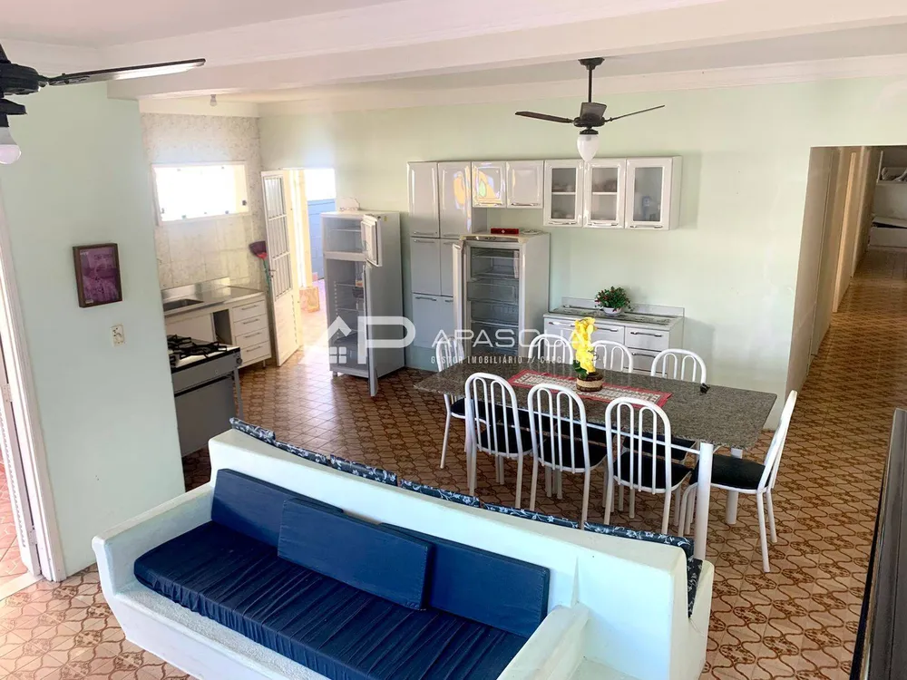 Casa, 3 quartos, 210 m² - Foto 10