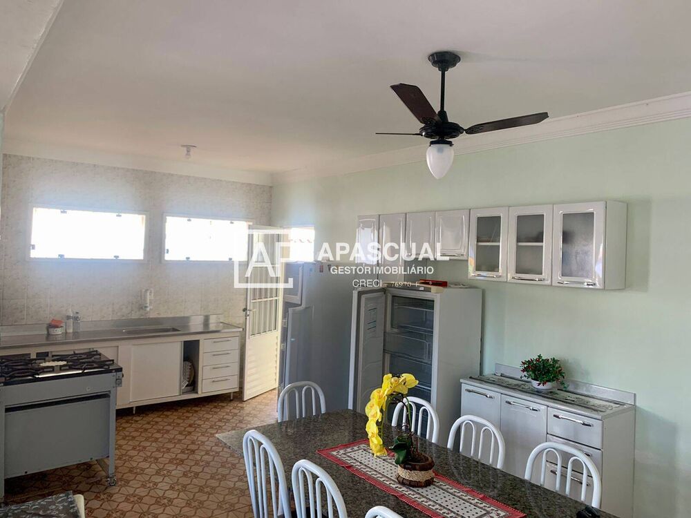 Casa, 3 quartos, 210 m² - Foto 4